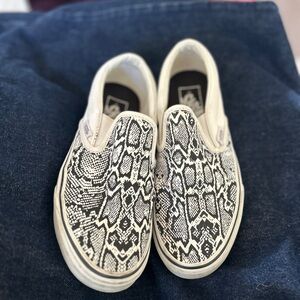 Women’s Slipon Vans